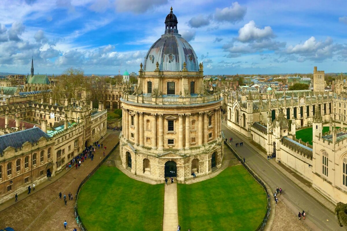 Oxford-style university building, UK High Potential Individual visa 2026
