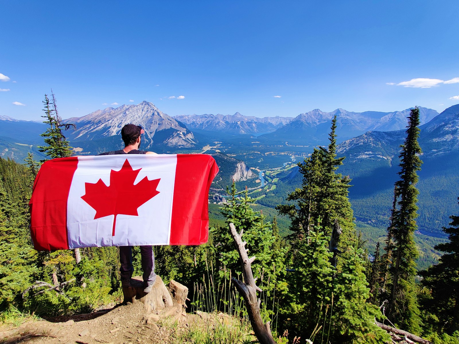 Canada TR to PR Pathway 2026 maple leaf Canadian flag