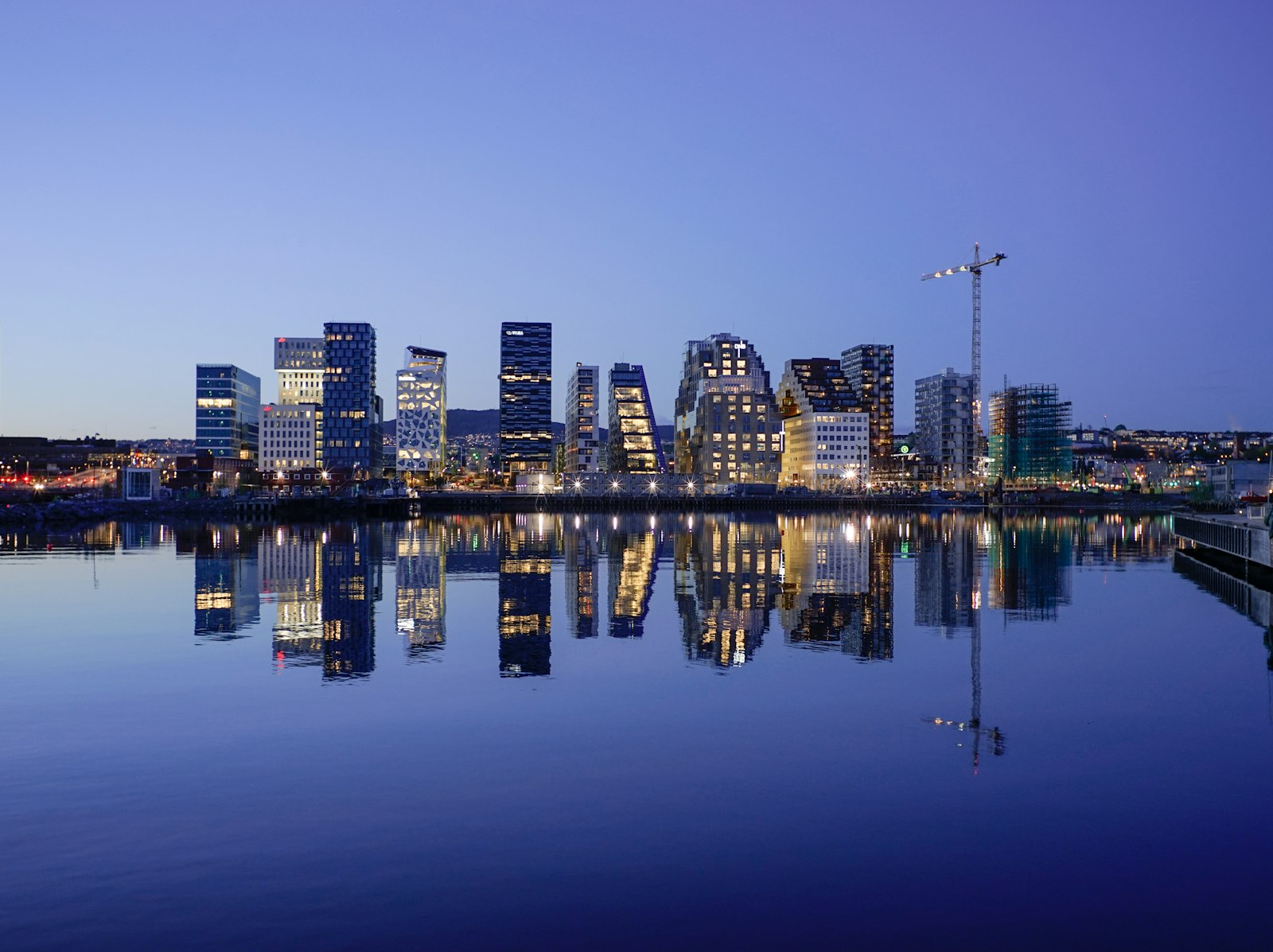 Norway Skilled Worker Permit 2026 Oslo skyline pathway for African engineers
